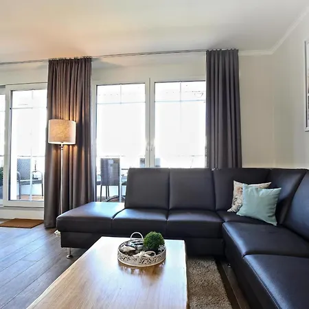 Petersen Himmel & Апартаменты